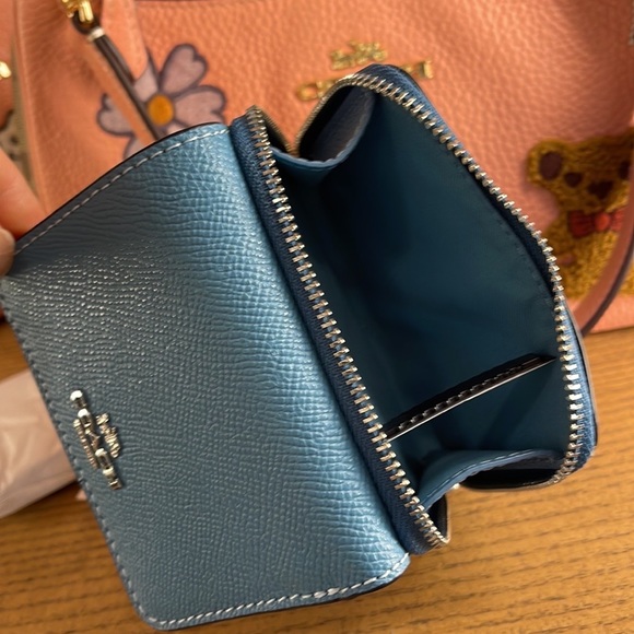 Coach Small Trifold Wallet
SV/Pacific Blue - Picture 9 of 16